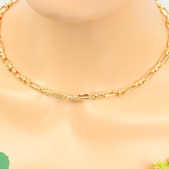 "Minimalist & Elegant Necklace Chain – Perfect for Women & Girls | UNVRC1558 - Picture 9 of 10